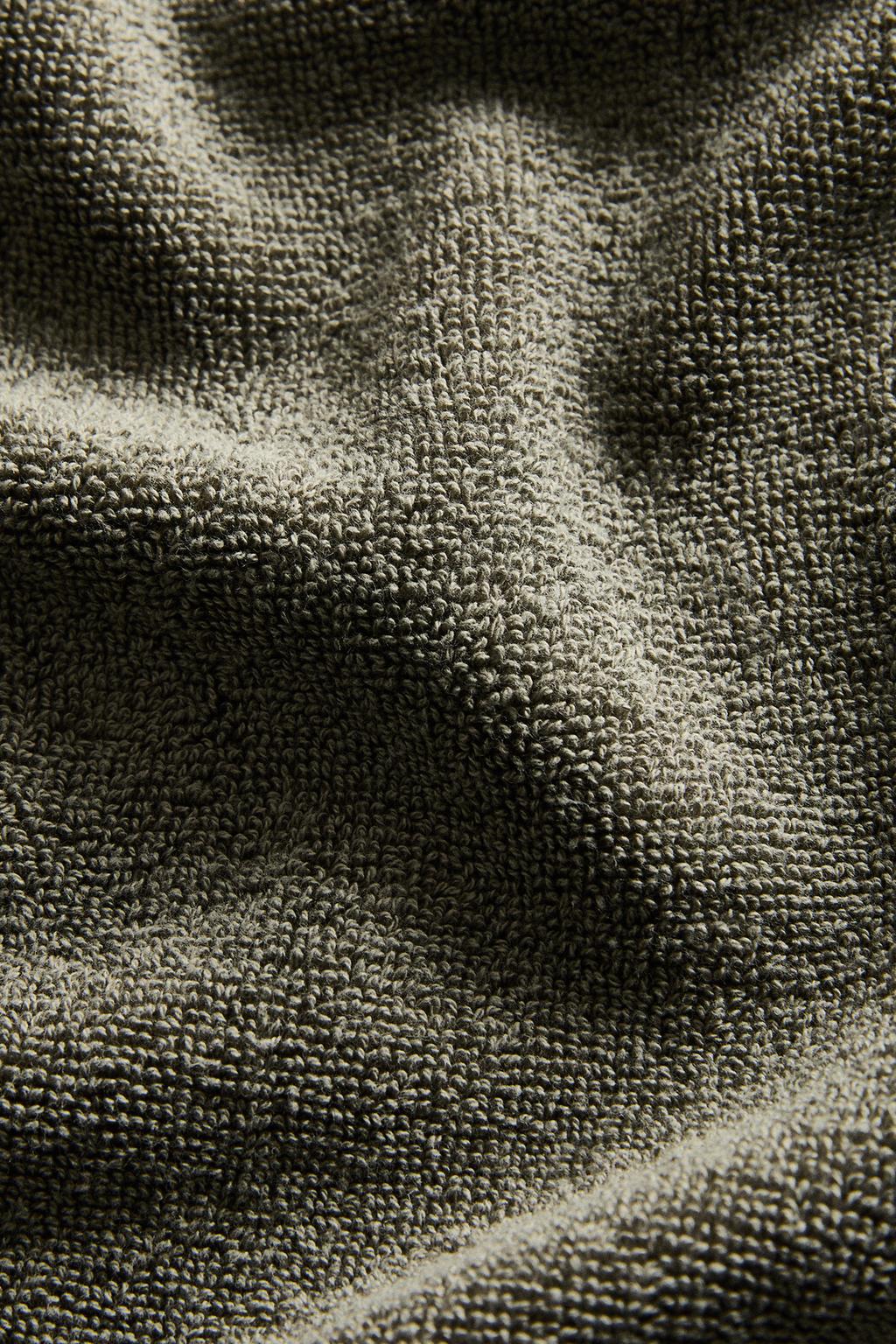 Полотенце для ванны с двойной стежкой