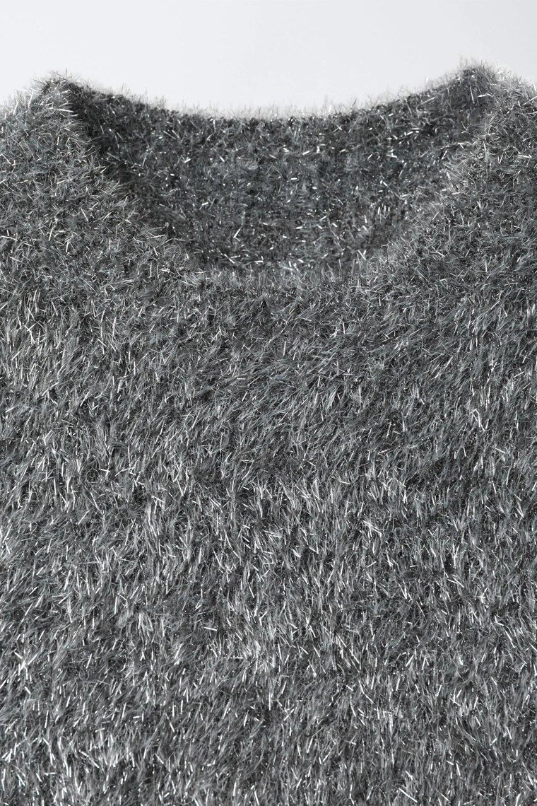 Сияющий вязаный свитер из искусственного меха