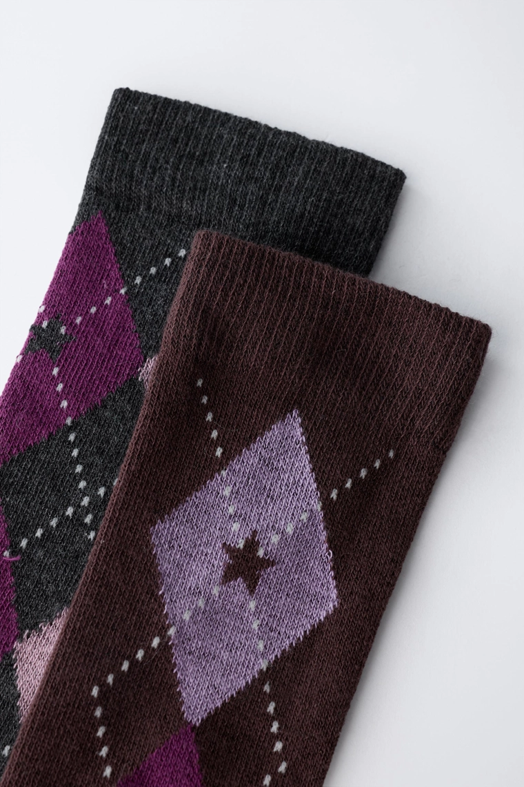 НАБОР ИЗ ДВУХ ПАР ВЫСОКИХ НОСКОВ С РОМБАМИ