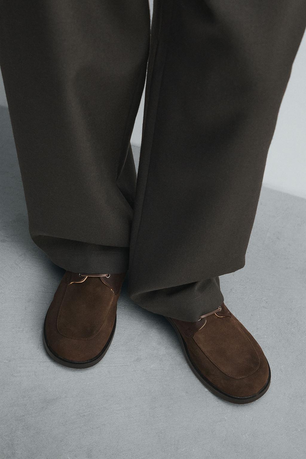 КОЖАНЫЕ ТОПСАЙДЕРЫ ОГРАНИЧЕННАЯ СЕРИЯ