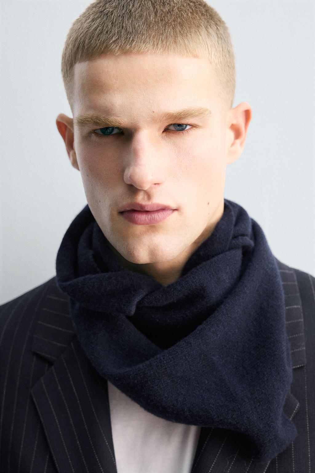 БЛЕЙЗЕР В ТОНКУЮ ПОЛОСКУ ИЗ 100% ШЕРСТИ, ОГРАНИЧЕННАЯ СЕРИЯ