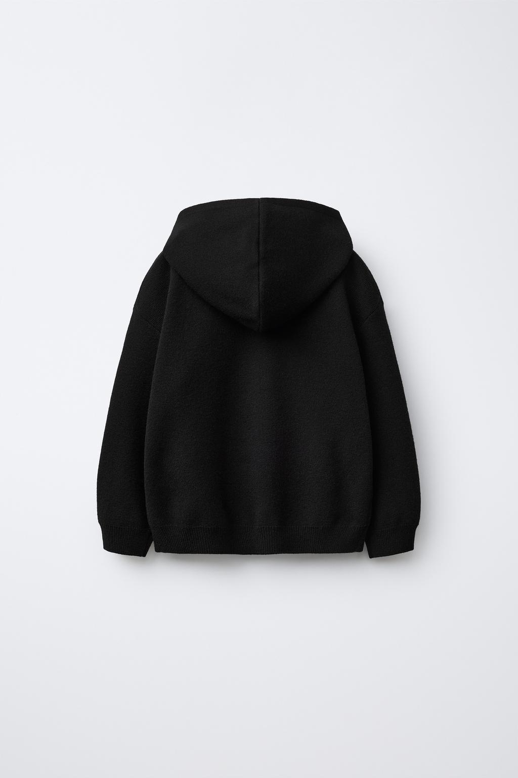 ТРИКОТАЖНАЯ ТОЛСТОВКА С КАПЮШОНОМ