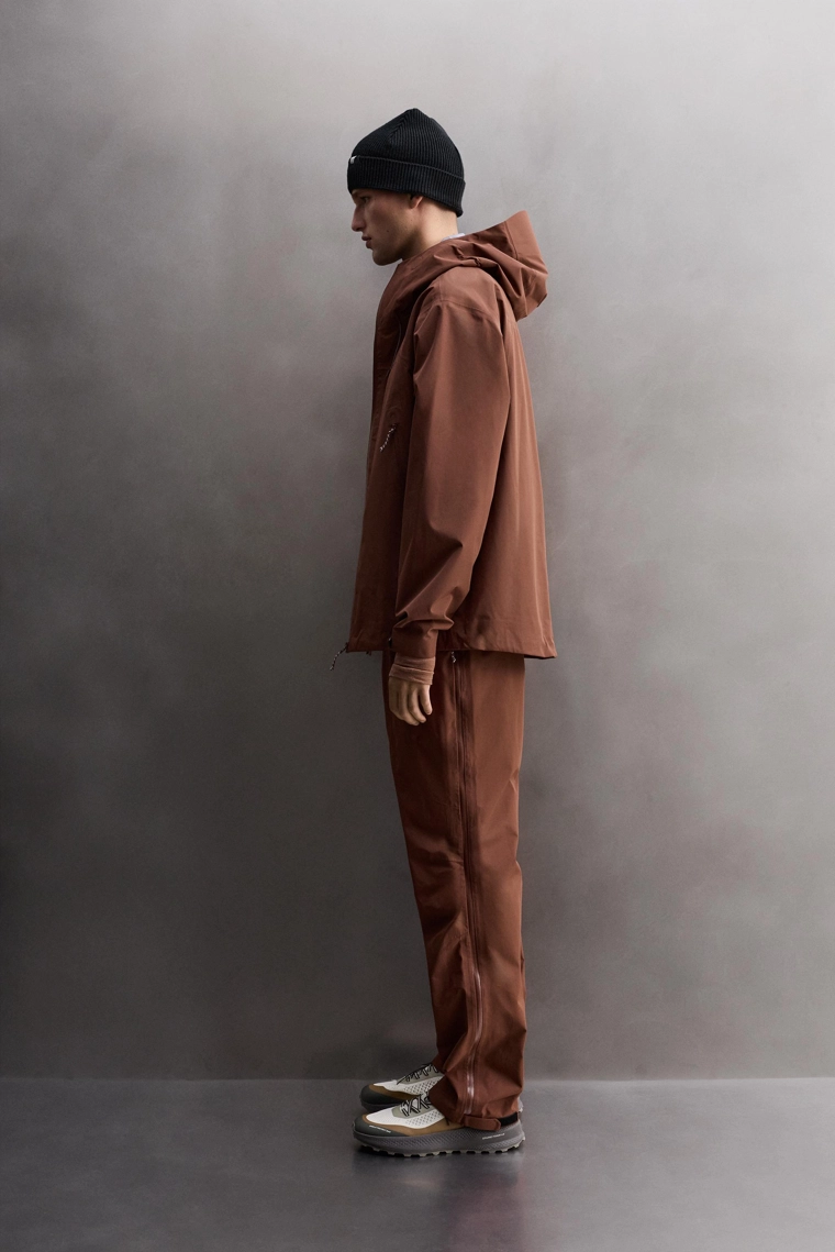 НЕПРОМОКАЕМЫЕ БРЮКИ SHELL ИЗ ВЫСОКОТЕХНОЛОГИЧНОЙ ТКАНИ