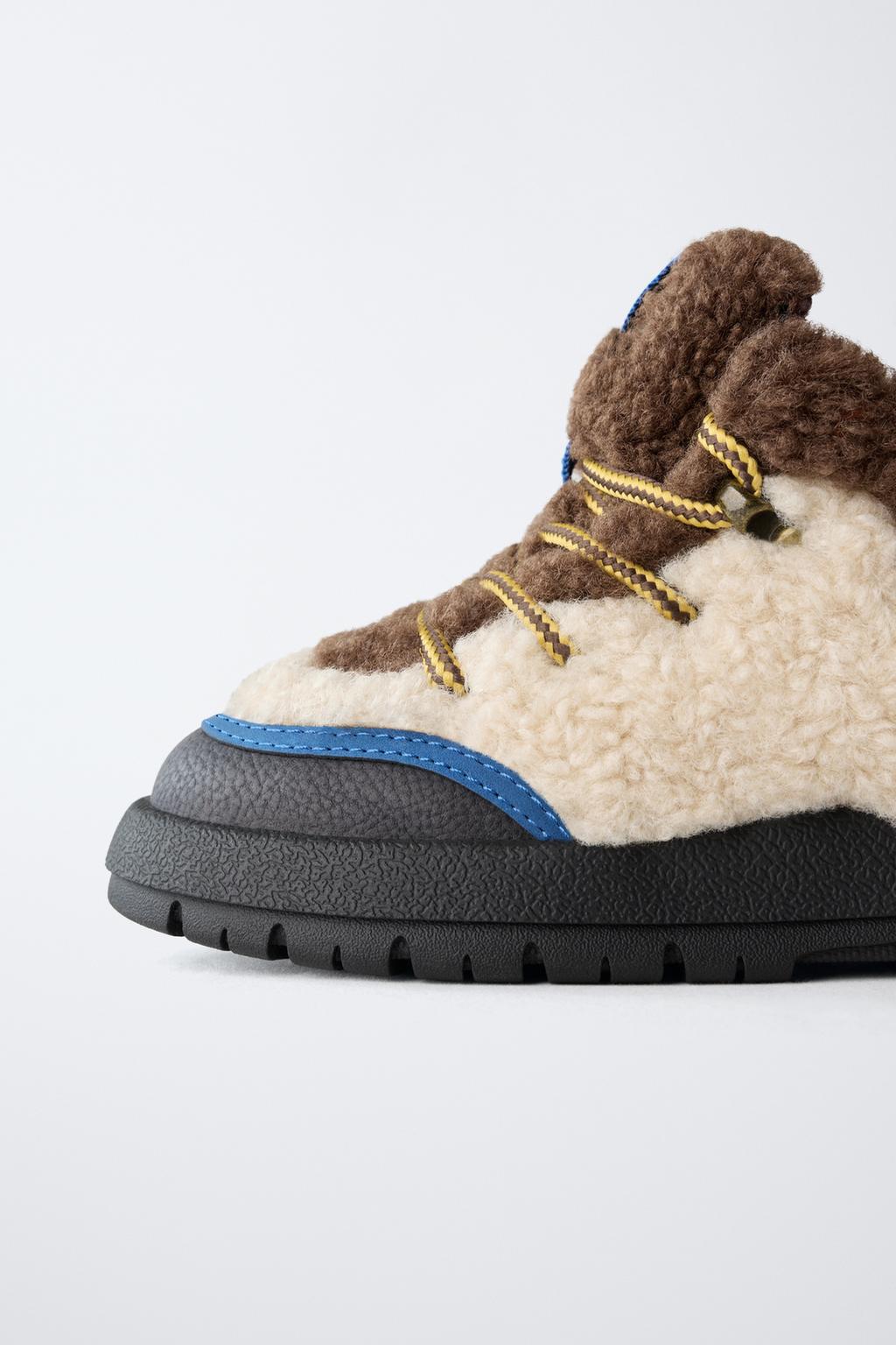 БОТИНКИ ИЗ ИСКУССТВЕННОЙ ОВЧИНЫ