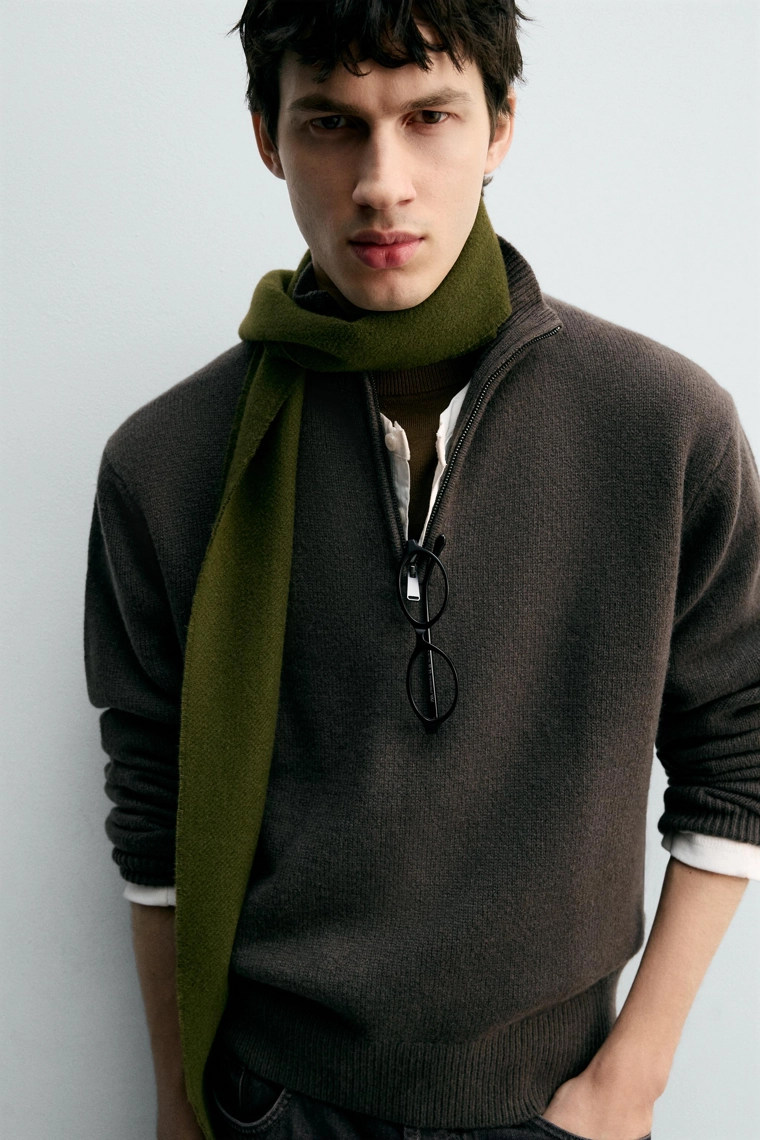 ШЕРСТЯНОЙ СВИТЕР СО СТОЙКОЙ НА МОЛНИИ