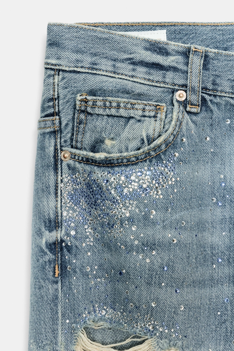 ДЖИНСЫ TRF WIDE-LEG С НИЗКОЙ ПОСАДКОЙ, РАЗРЕЗАМИ И СТРАЗАМИ