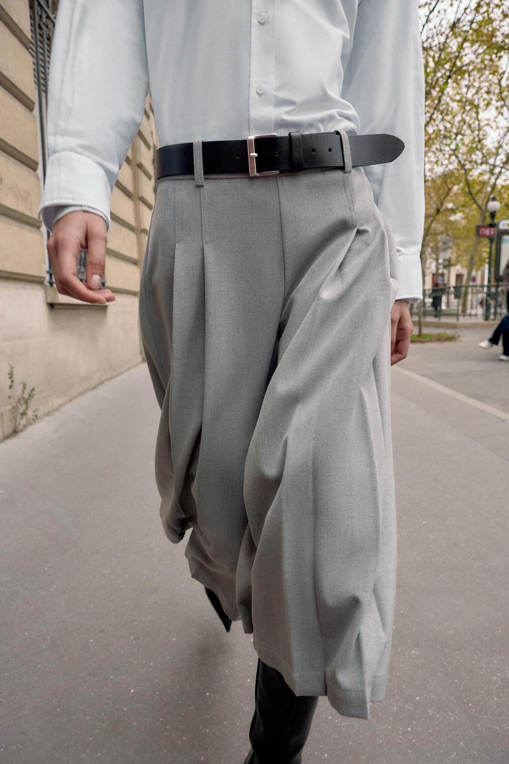 ДЛИННЫЕ БЕРМУДЫ С ЗАЩИПАМИ