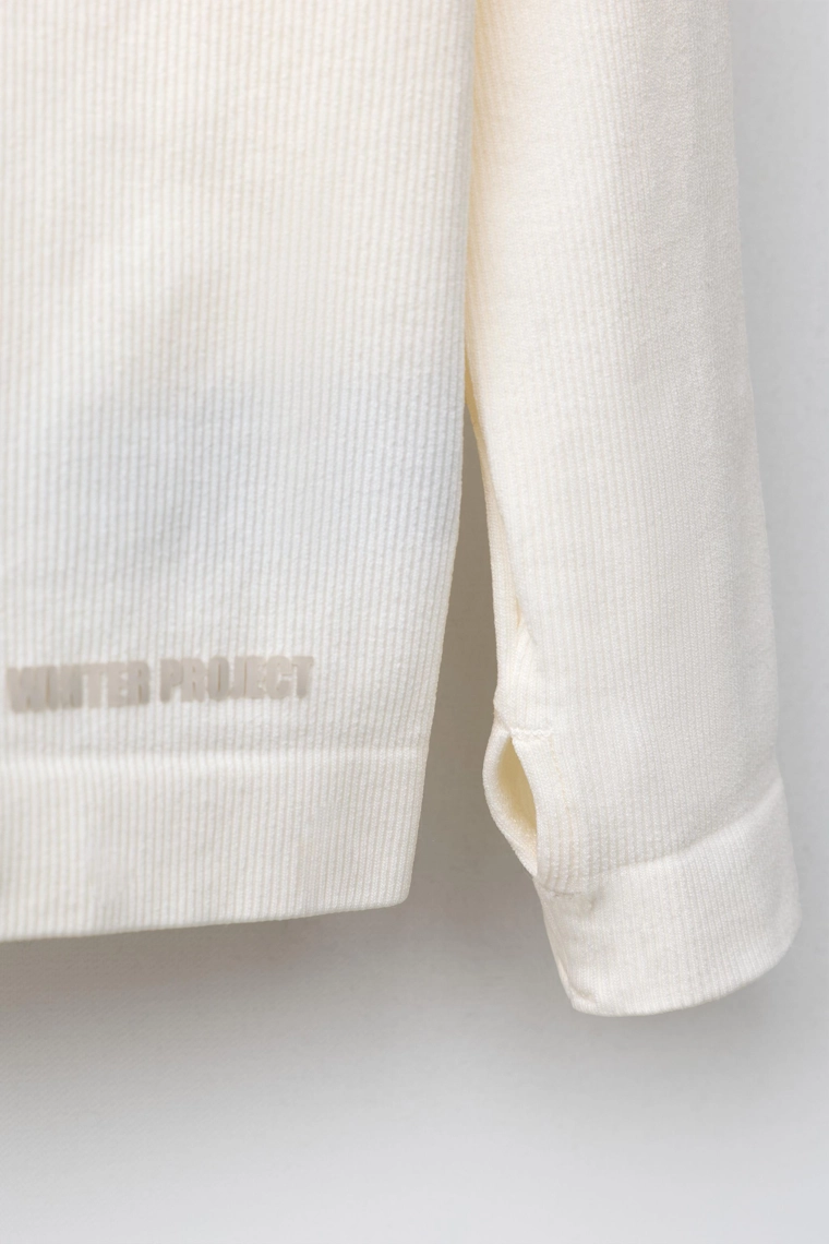 Рифленая футболка с объемным лозунгом