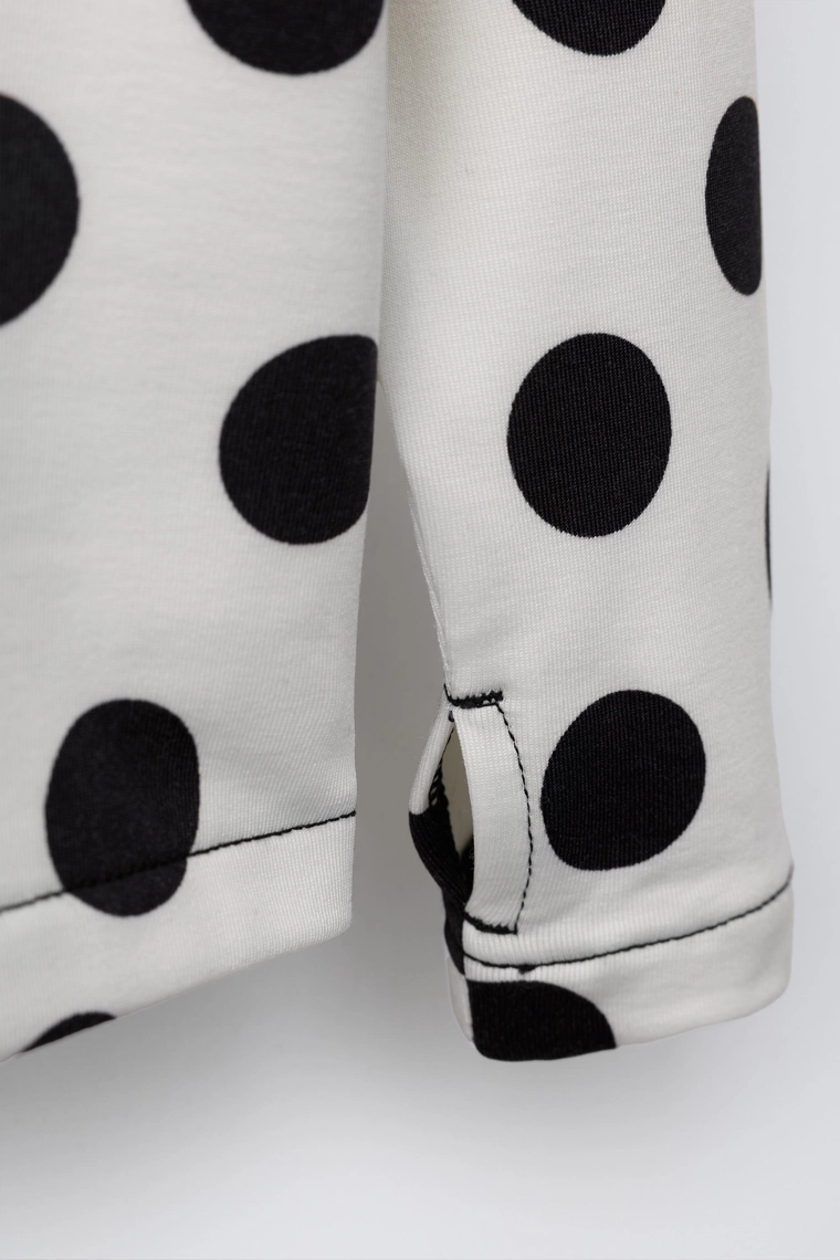 Футболка в горох из дышащей ткани