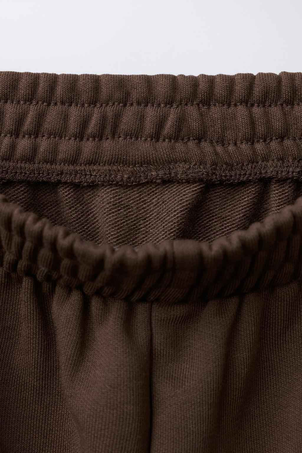 БРЮКИ-ДЖОГГЕРЫ С НАДПИСЬЮ