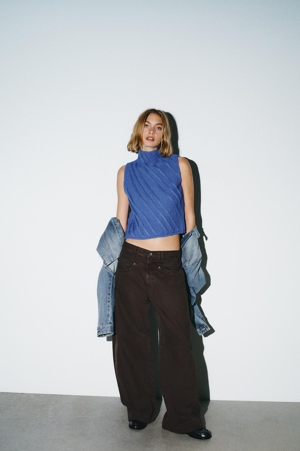 ЖИЛЕТ ИЗ РЕЛЬЕФНОГО ТРИКОТАЖА