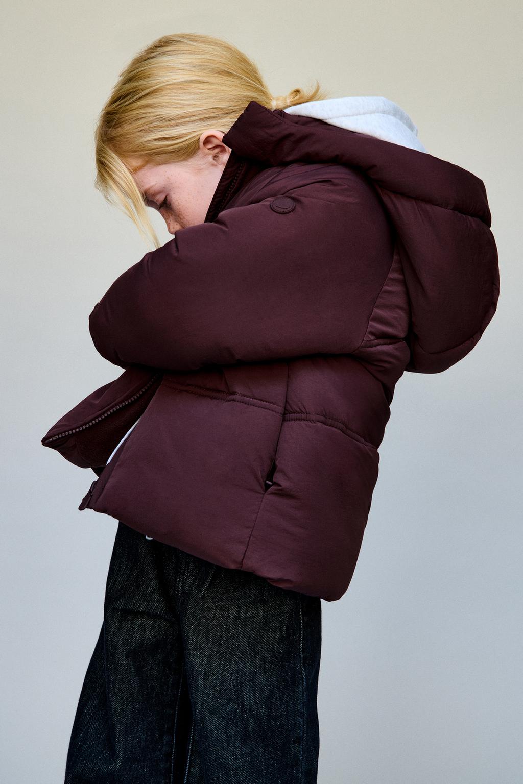 СТЕГАНОЕ ПАЛЬТО С КАПЮШОНОМ WATER REPELLENT