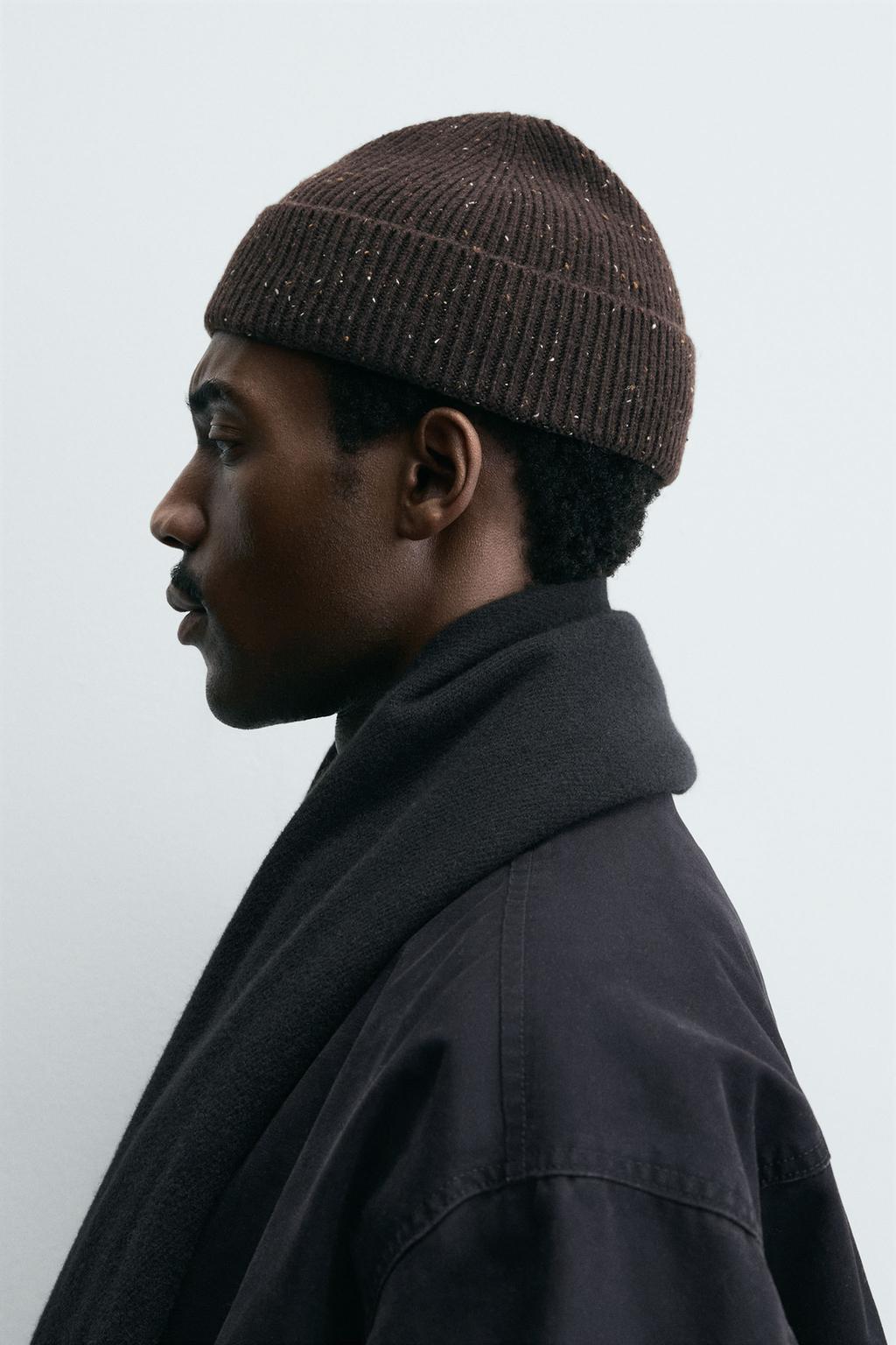 ШАПКА ИЗ РЕЛЬЕФНОЙ ПРЯЖИ