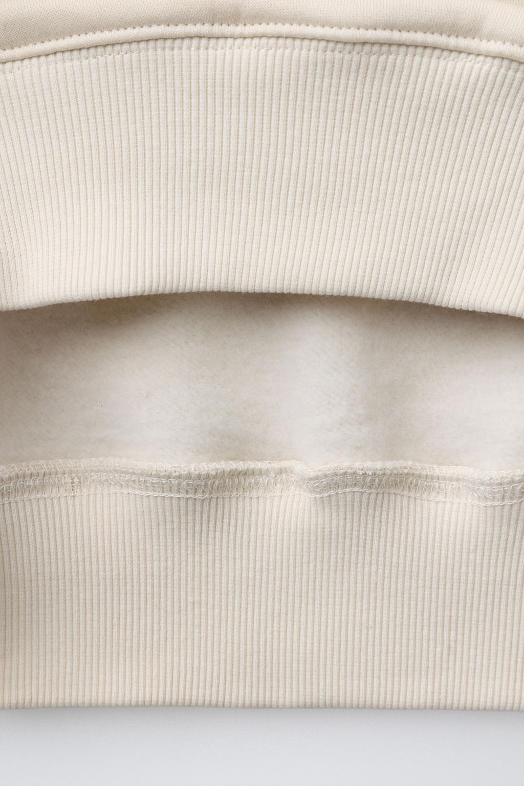 ТОЛСТОВКА С БЛЕСТЯЩИМИ ЗВЕЗДАМИ