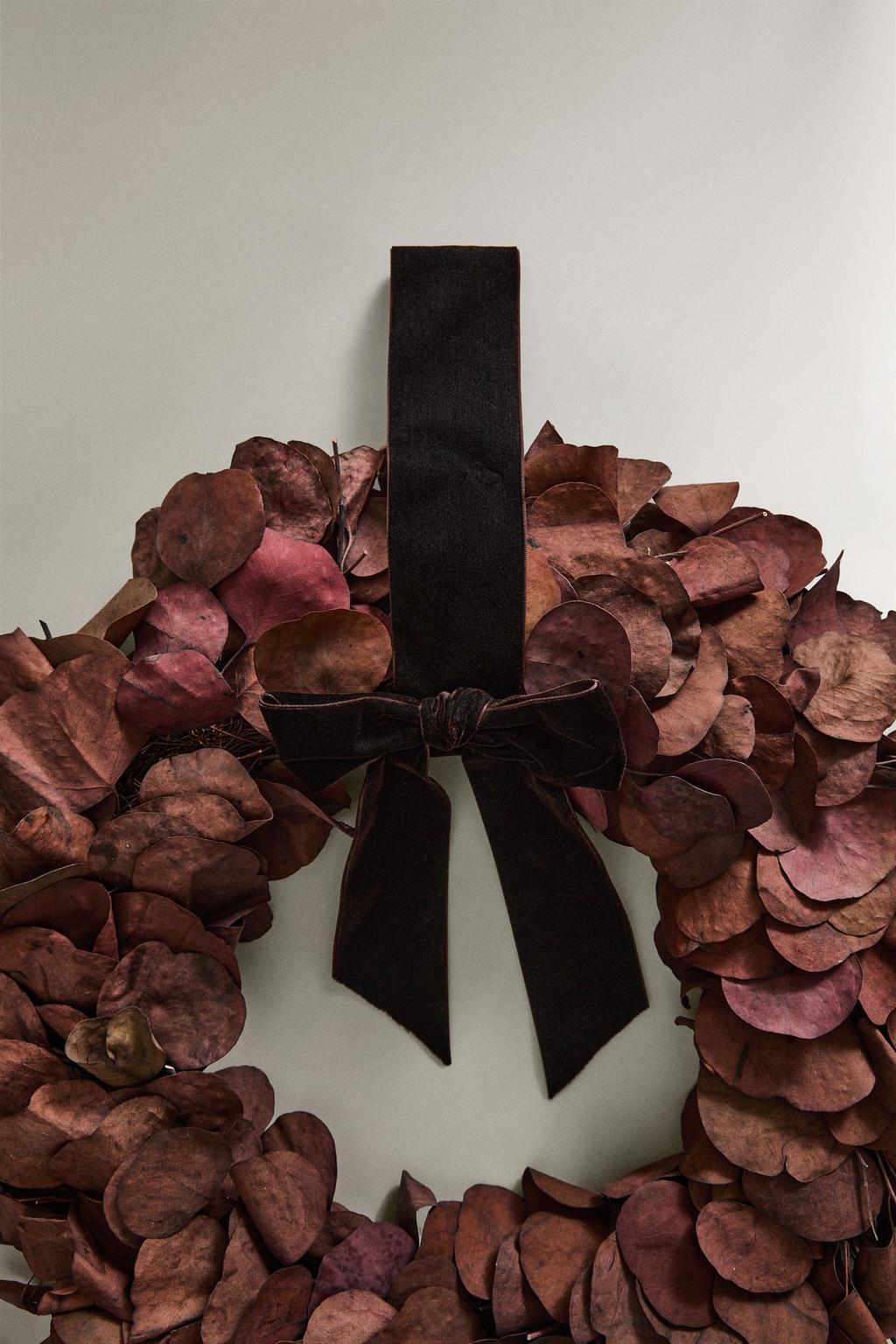 Рождественский венок из эвкалипта