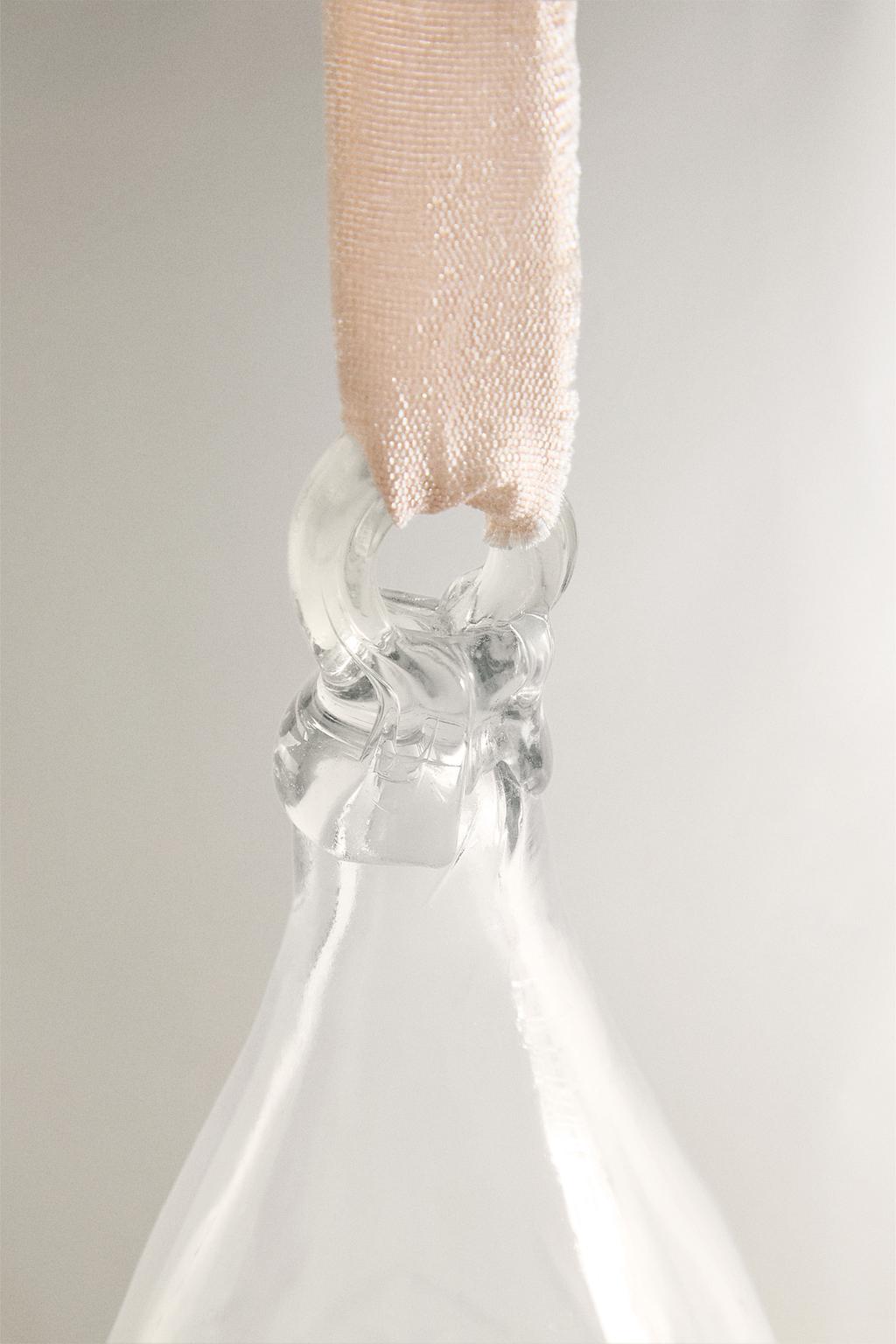 Длинная прозрачная игрушка для елочной гирлянды