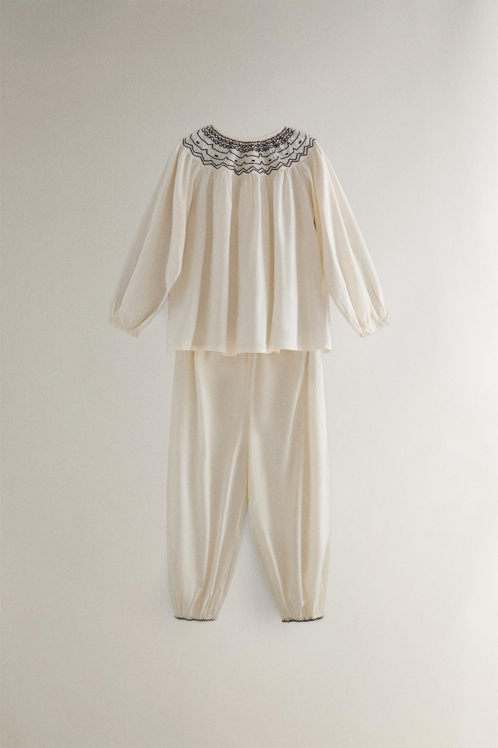 Рубашка сборкой на рождество