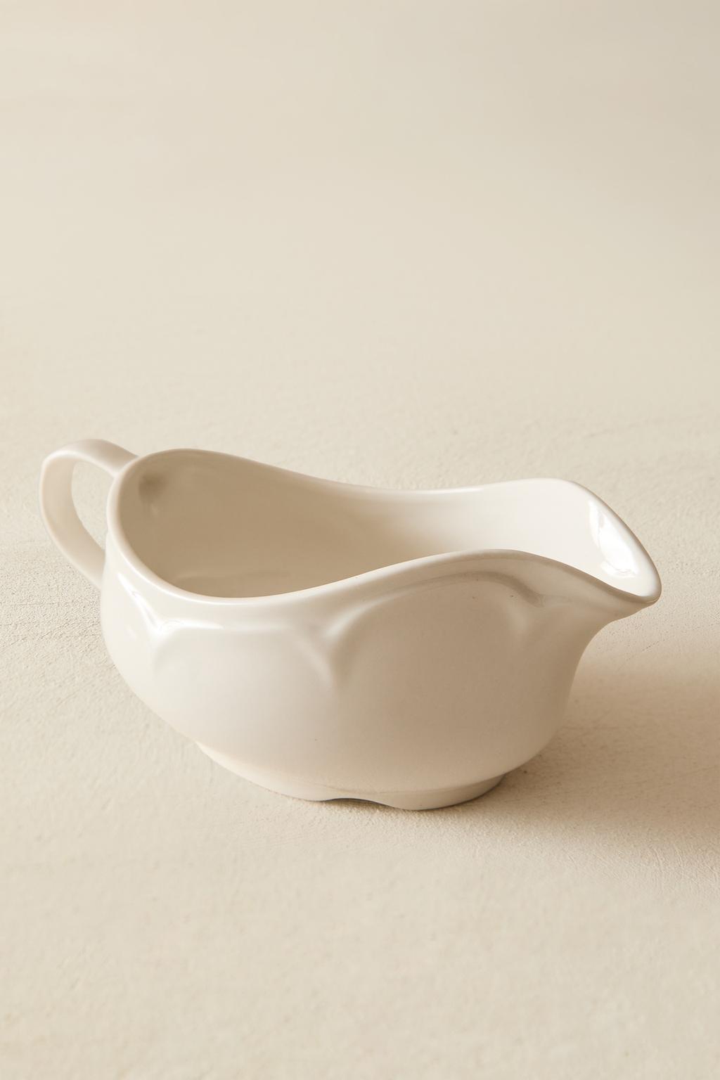 Cоусник из фарфора с объемным дизайном