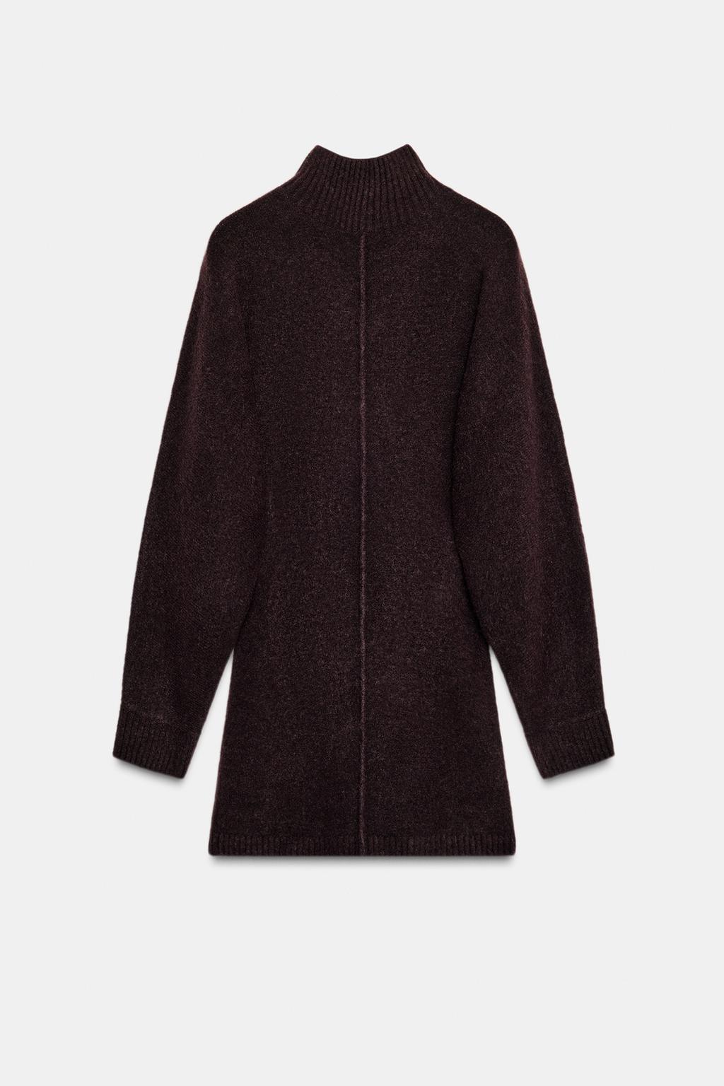 КОРОТКОЕ МЯГКОЕ ТРИКОТАЖНОЕ ПЛАТЬЕ