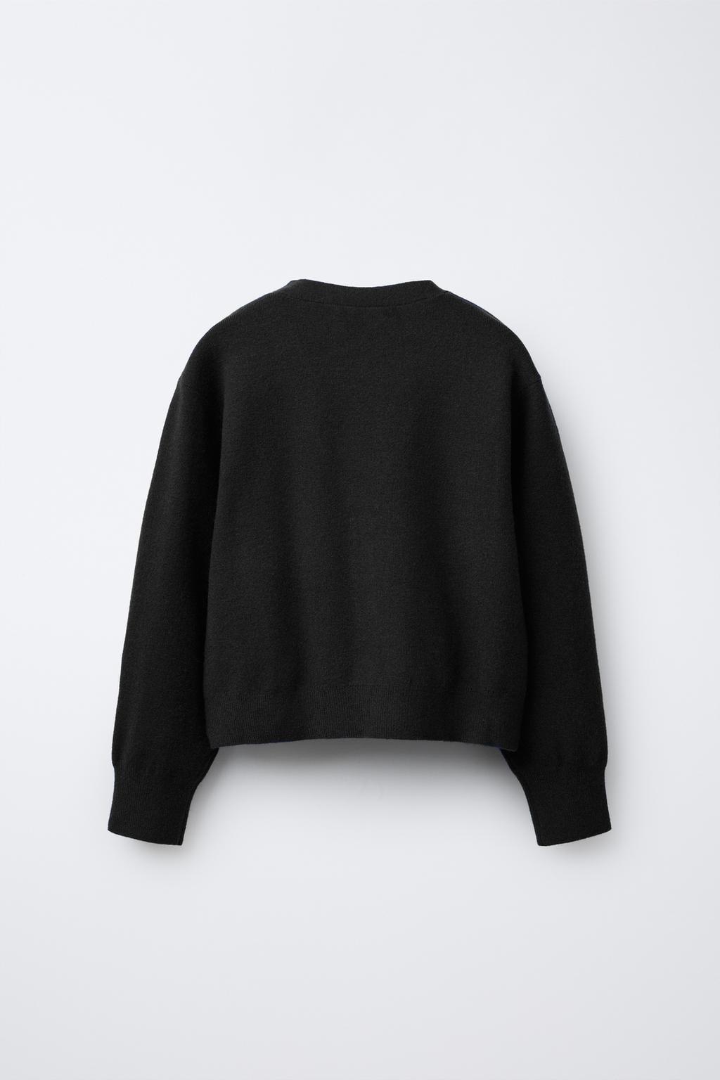 ВЯЗАНЫЙ ЖАКЕТ