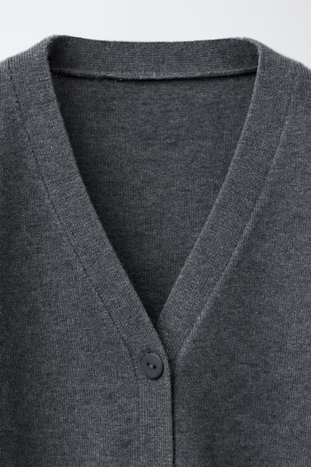 ВЯЗАНЫЙ ЖАКЕТ