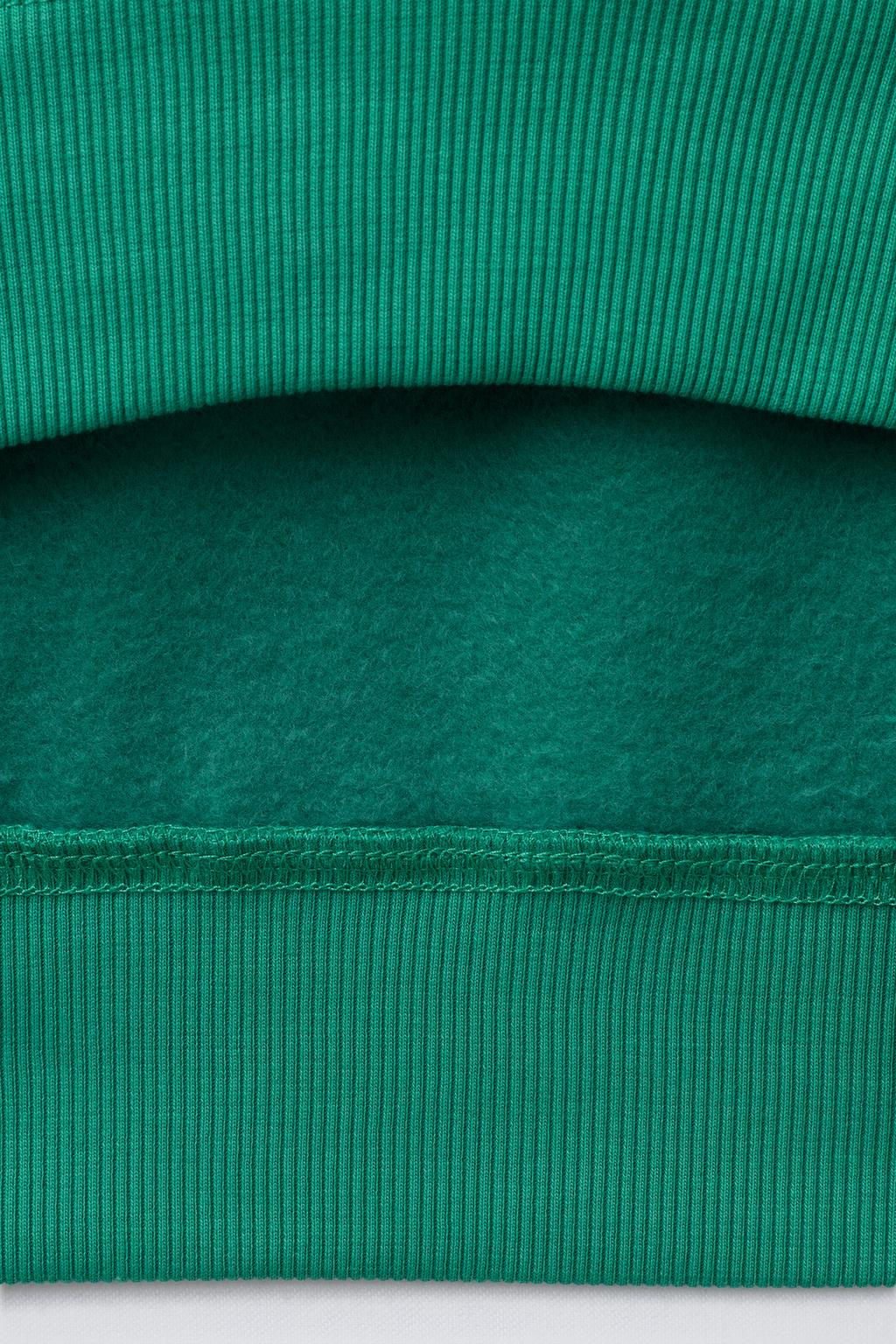 ТОЛСТОВКА С РЕЛЬЕФНЫМ ПРИНТОМ