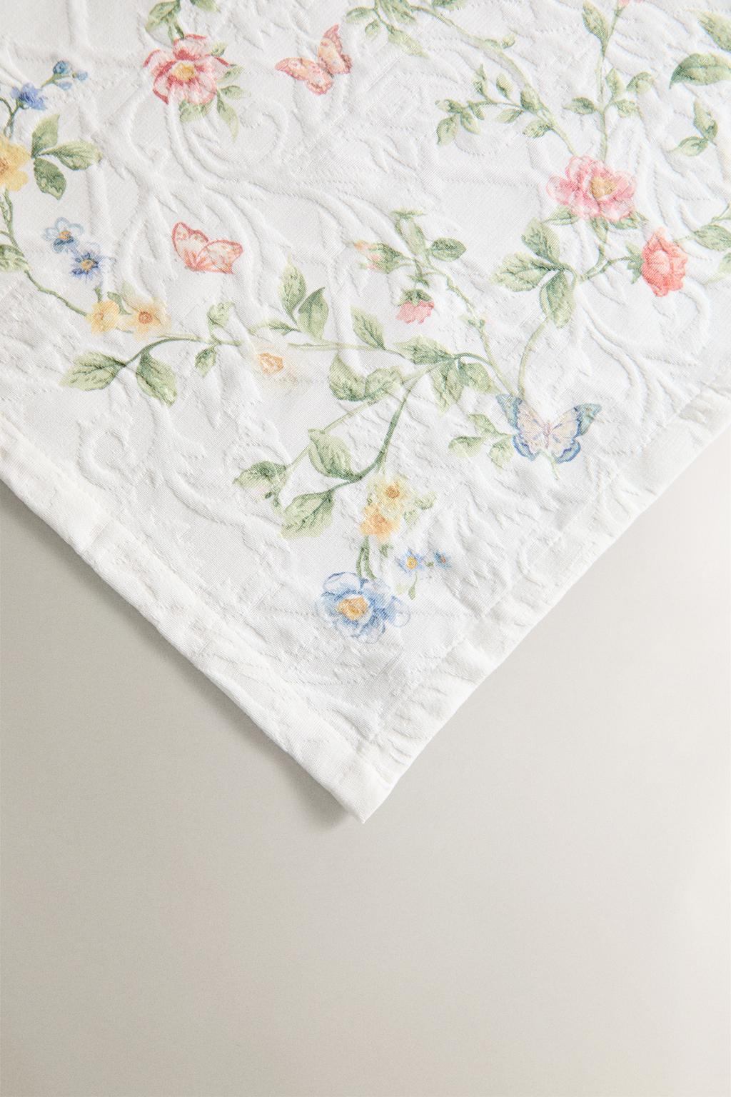 Салфетка с флористическим дизайном из жаккарда