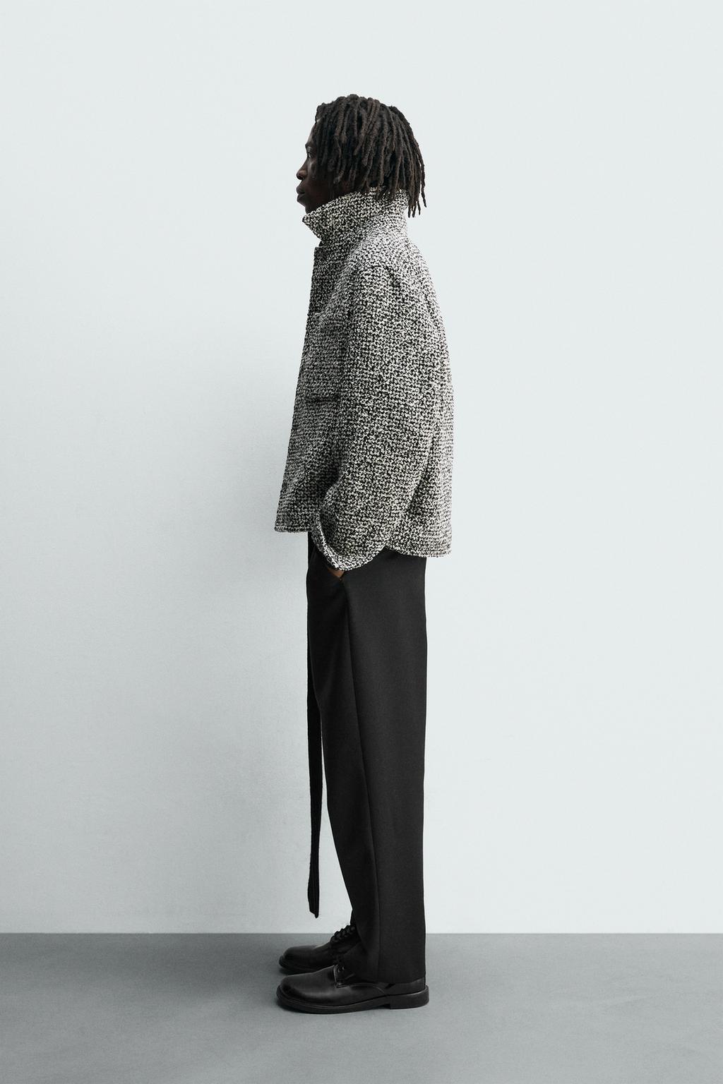 КУРТКА-РУБАШКА С РЕЛЬЕФНЫМИ КАРМАНАМИ