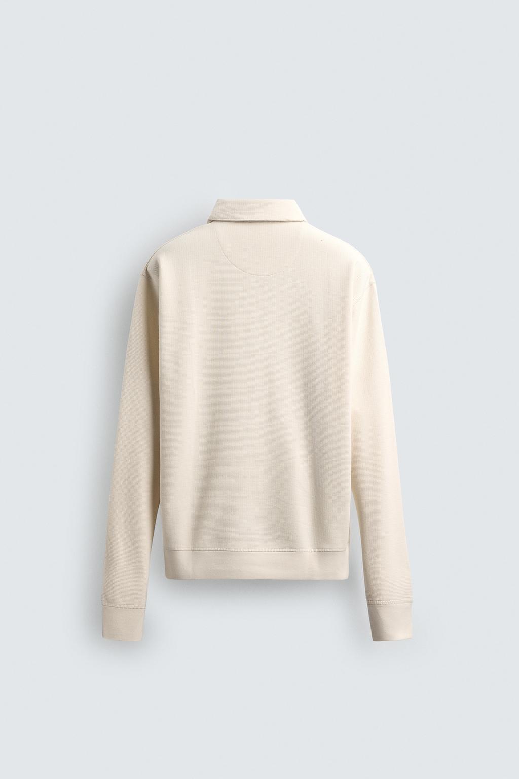 ПОЛО СТРУКТУРНОЕ НА МОЛНИИ