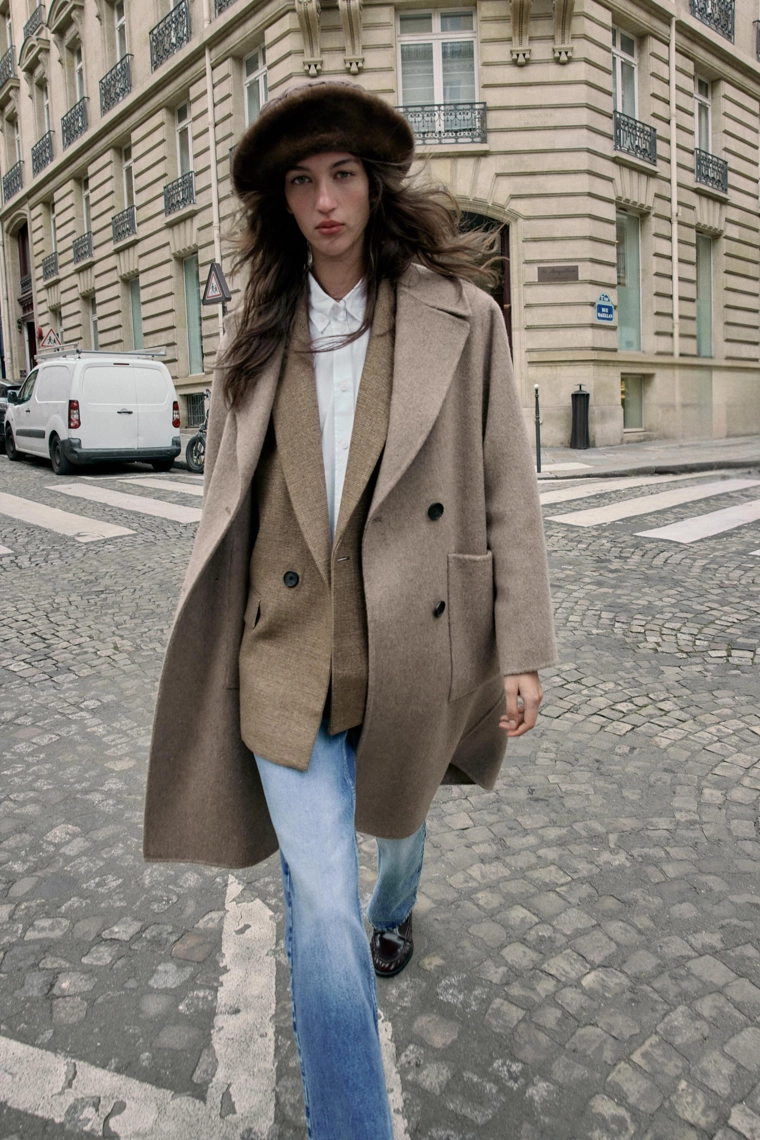 Пальто из шерстяной смеси с двубортной застежкой