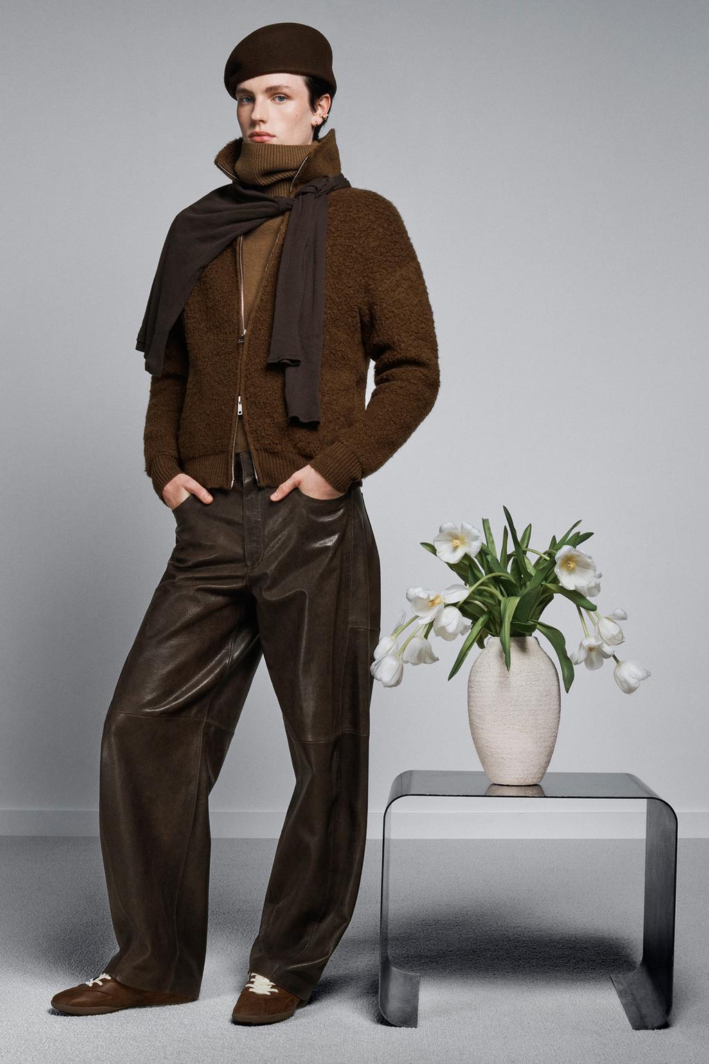 ШАПКА-КАСКЕТ ИЗ 100% ШЕРСТИ