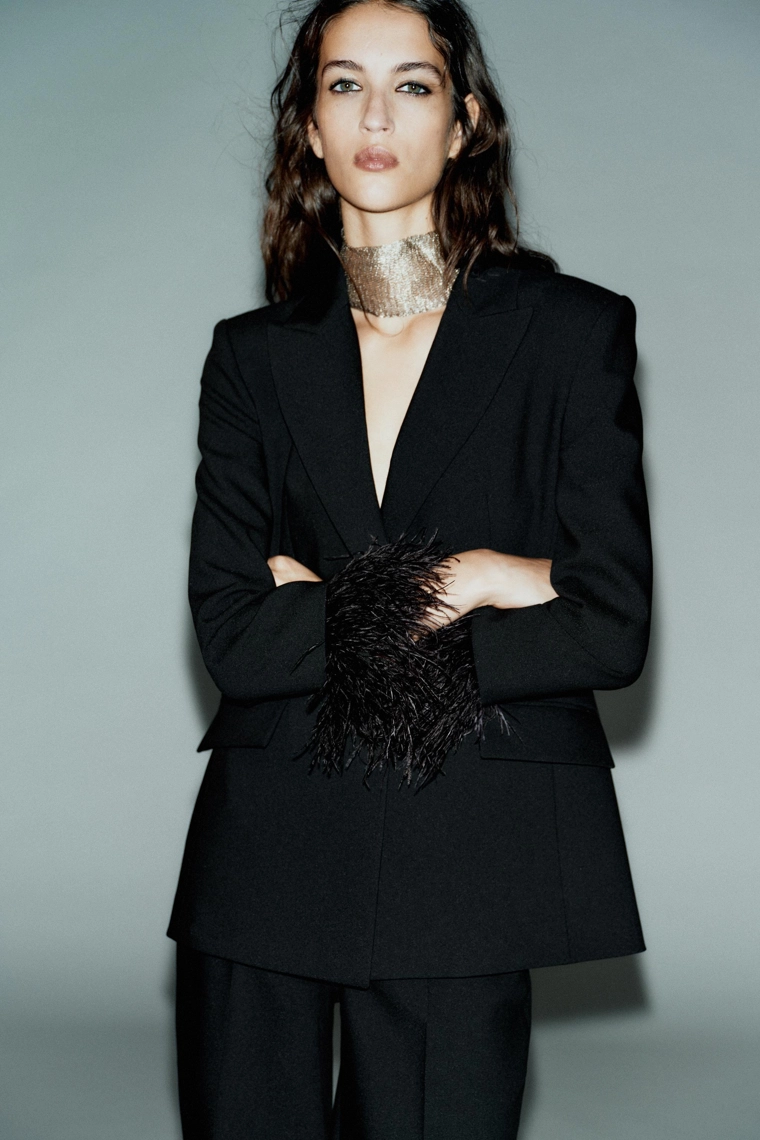 Брюки с высокой посадкой прямого кроя