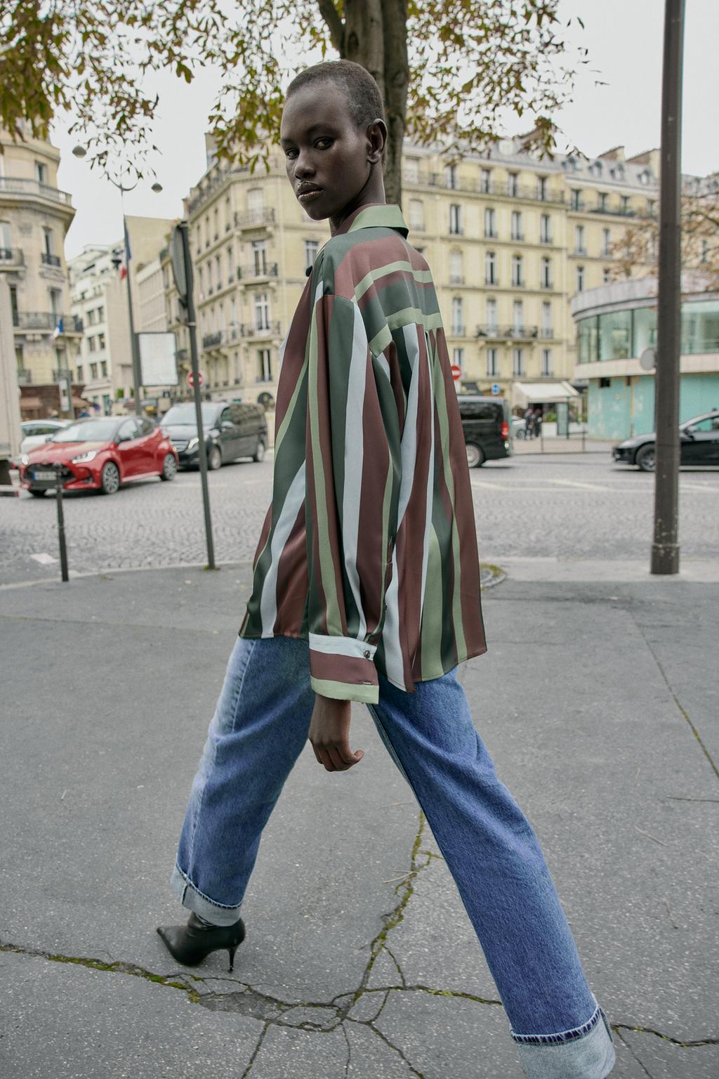 АТЛАСНАЯ БЛУЗА В ПОЛОСКУ