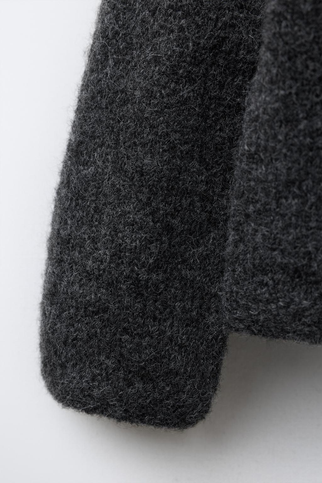 ВЕЛЬВЕТОВЫЙ КАРДИГАН С КРУГЛЫМ ВОРОТНИКОМ