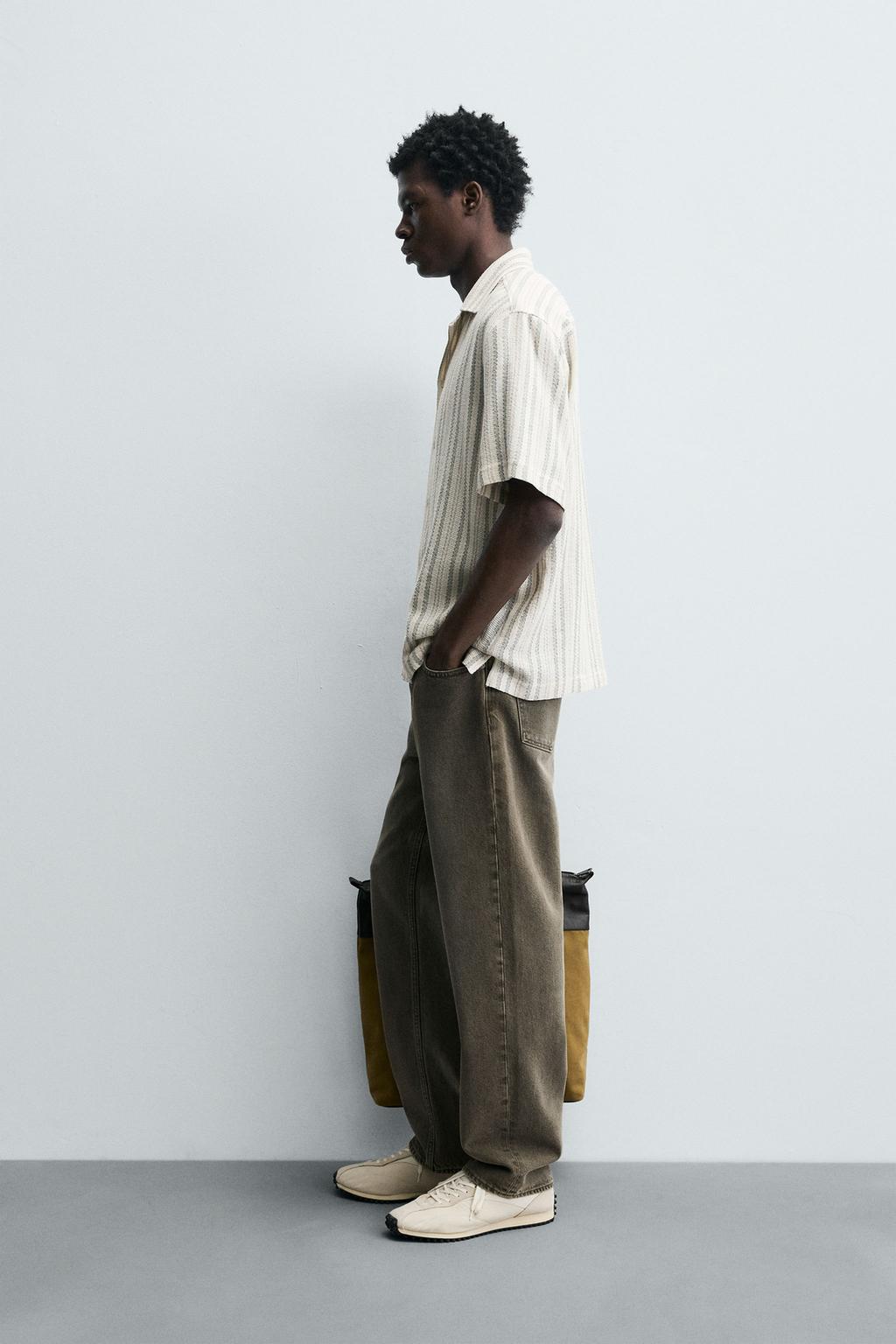 Рубашка в геометрическом джаккарде