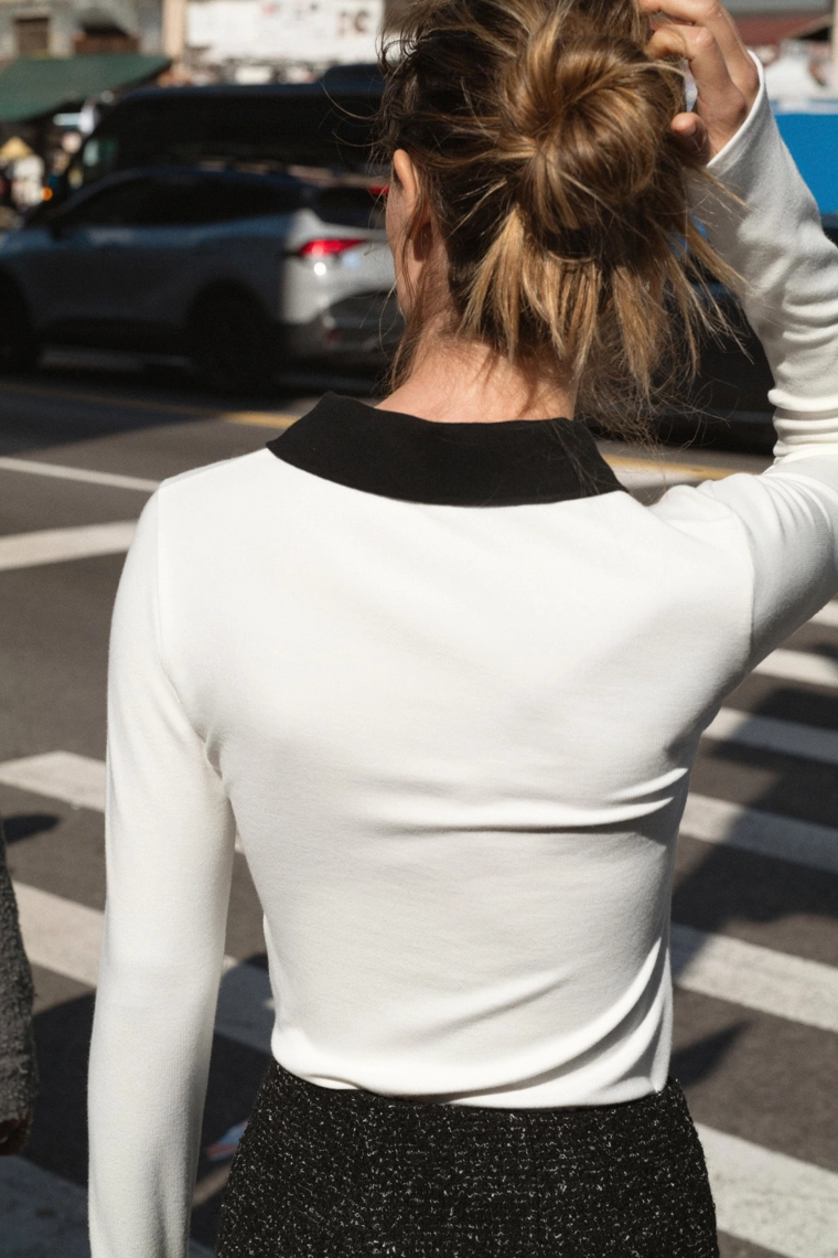 Поло-топ из контрастного интерлока