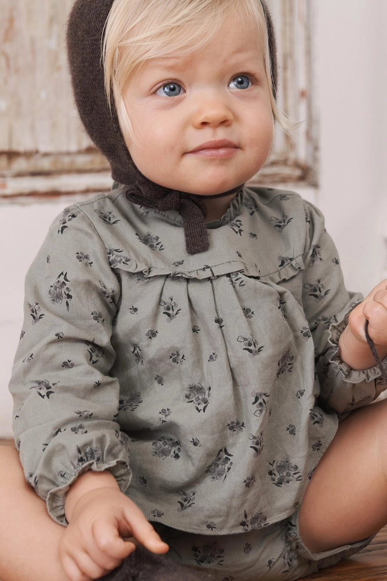 Блузка с цветочными маленькими оборками - limited edition