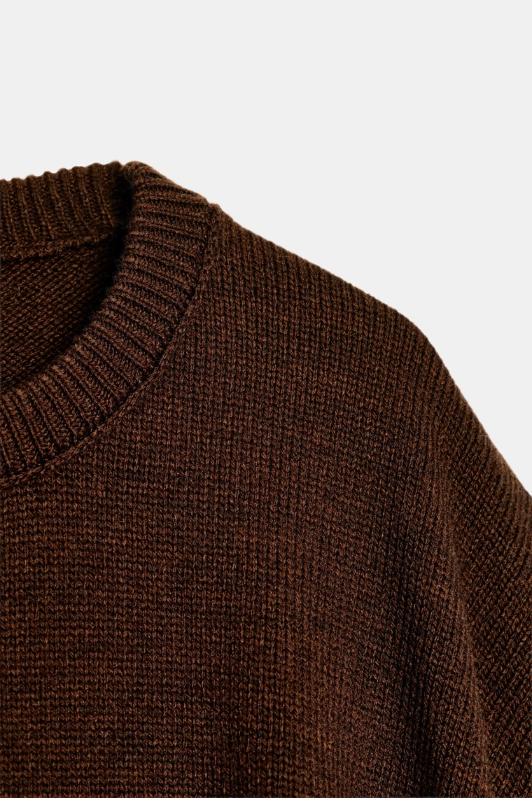 Джемпер с широкими рукавами