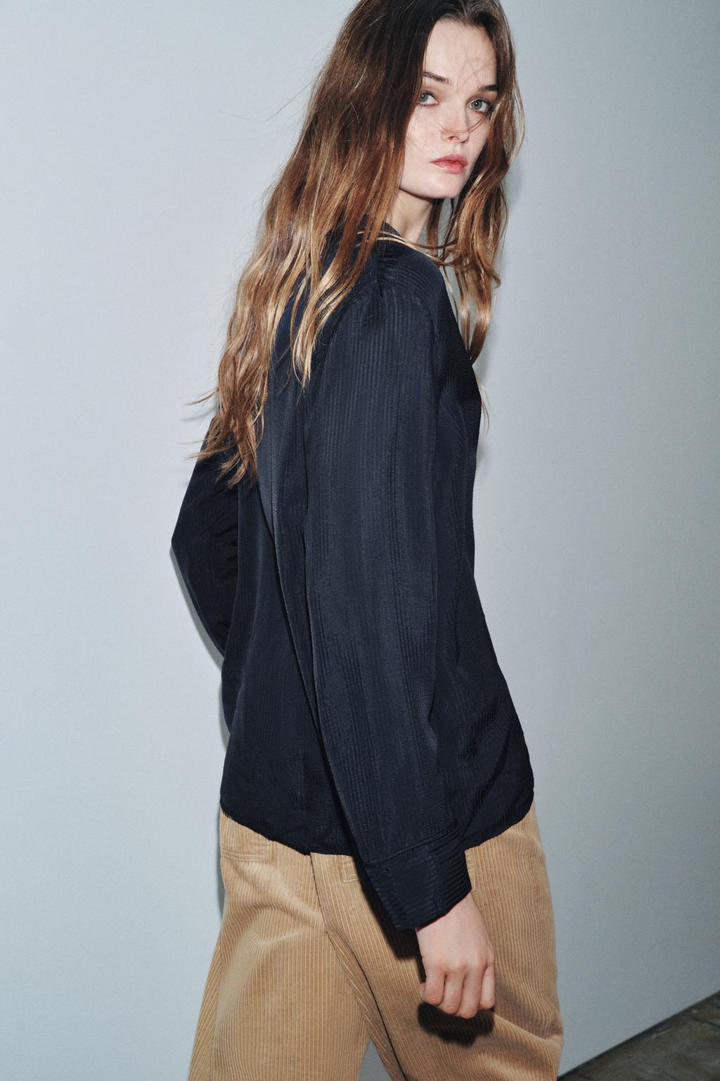 СВОБОДНАЯ РУБАШКА С КАРМАНОМ ZW COLLECTION