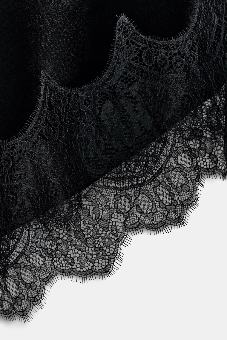 БАРХАТНОЕ ПЛАТЬЕ МИДИ С КРУЖЕВОМ