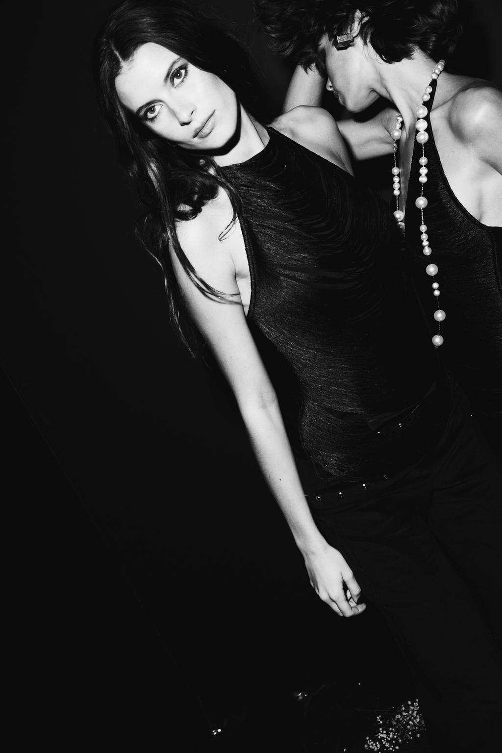 ТОП С ГОРЛОВИНОЙ ХАЛТЕР И БАХРОМОЙ