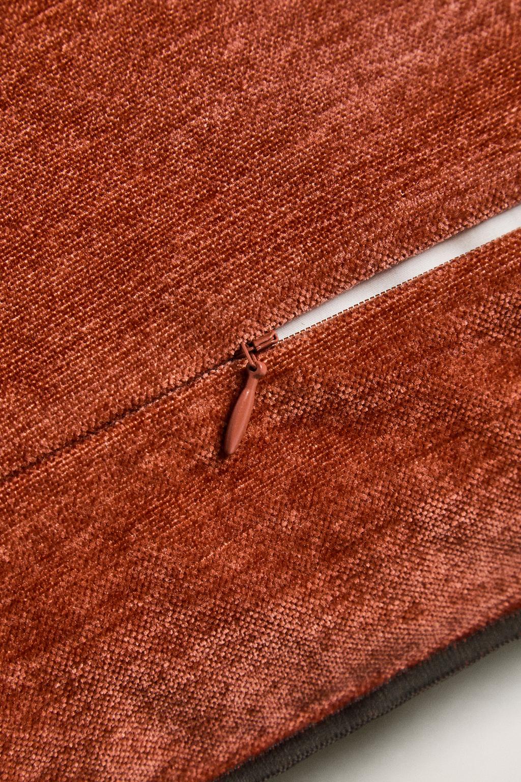 Чехол на подушку из шениля