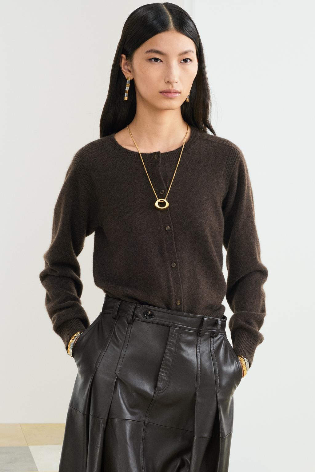 Браслеты zara из металлических бусин в форме кубов