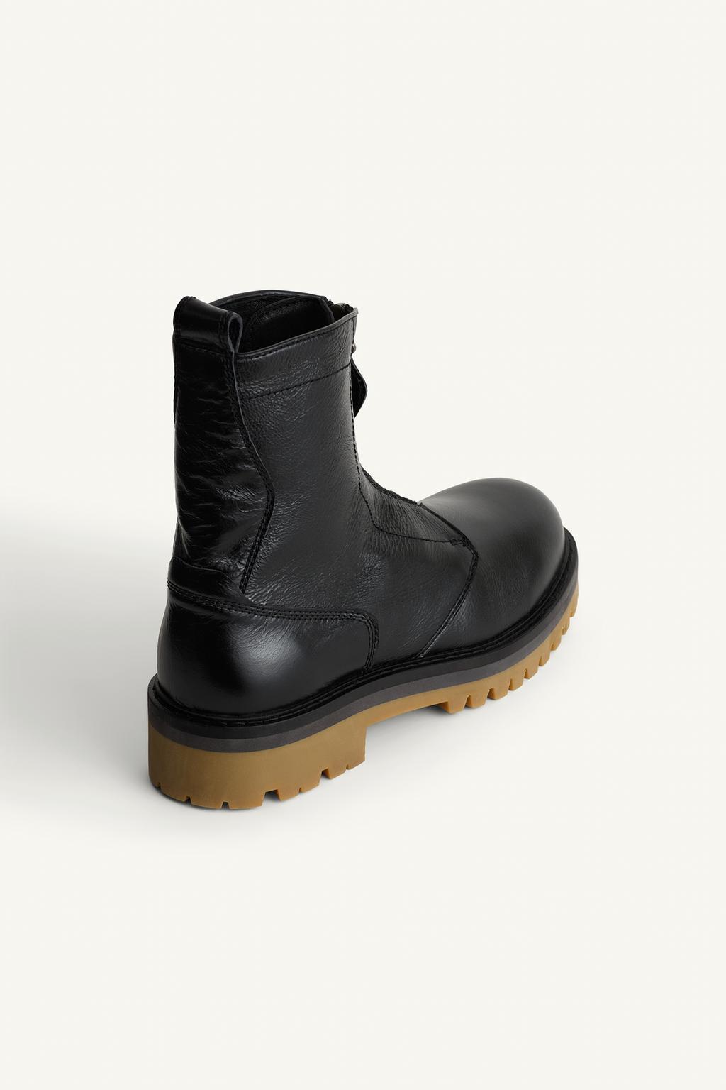 Кожаные ботинки