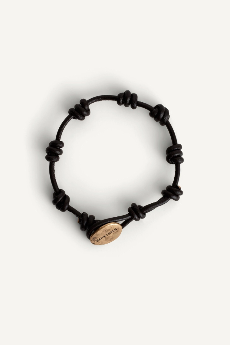 Кожанный браслет с узлами