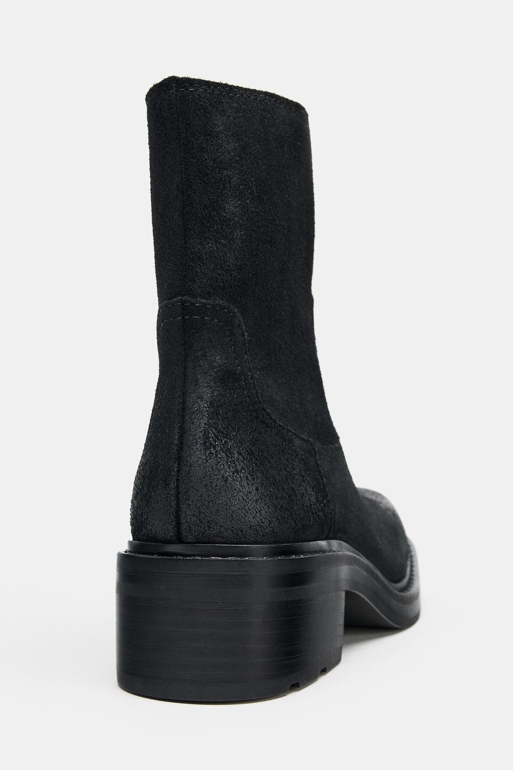 КОЖАНЫЕ БОТИЛЬОНЫ С КВАДРАТНЫМ НОСОМ