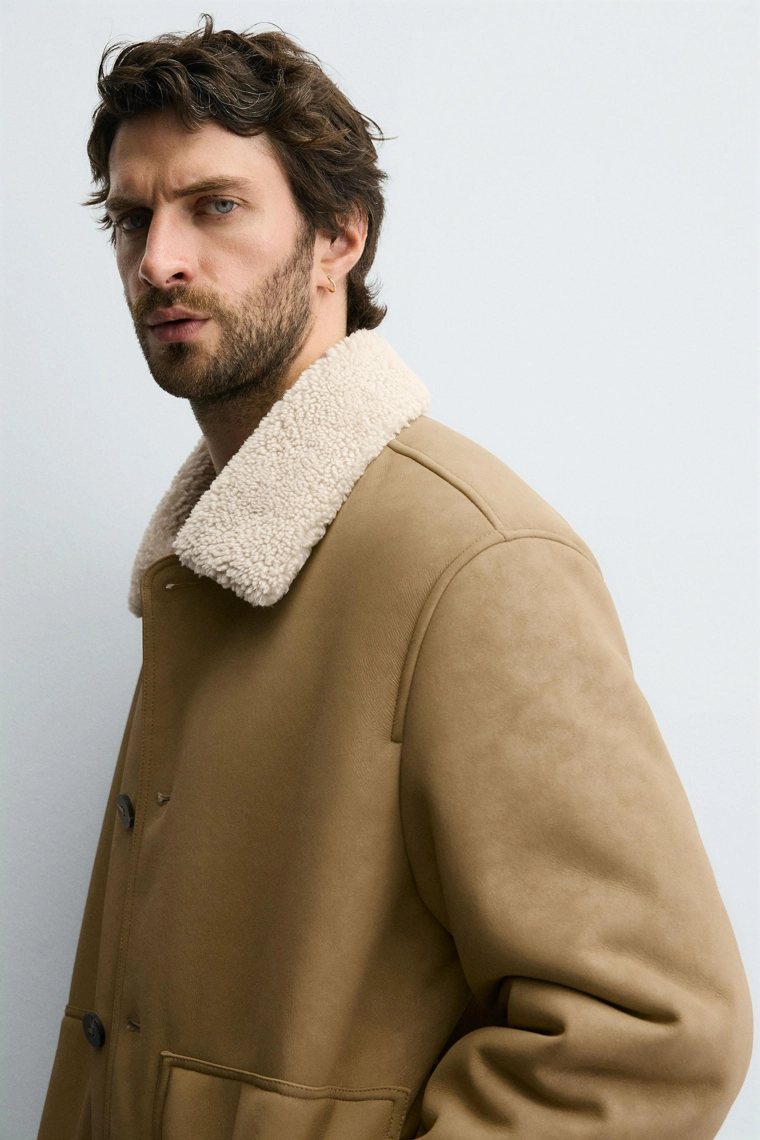 Куртка из искусственной кожи с меховой подкладкой