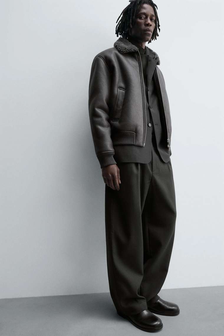 Куртка из кожзаменителя с двусторонним эффектом