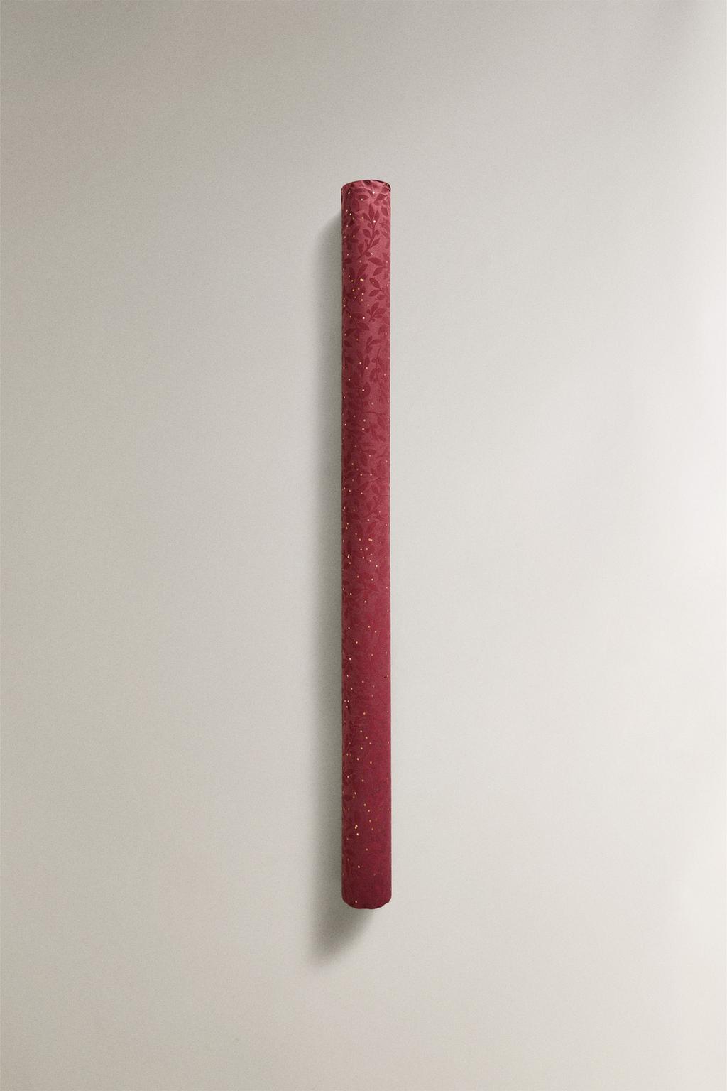 Бумажная упаковка с изображением омелы для рождественских подарков