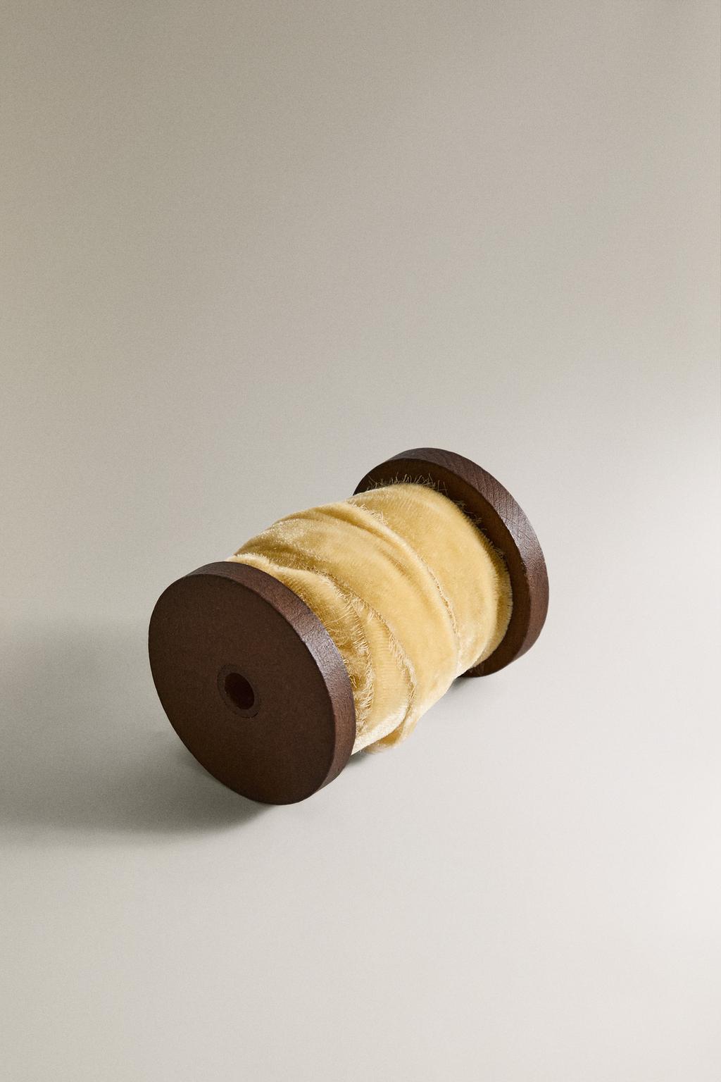 Лента из замши с просвечивающимися краями для упаковки подарков на рождество